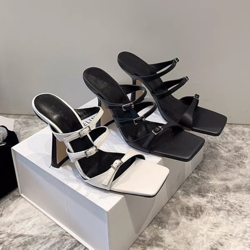 Chick Heels View 2